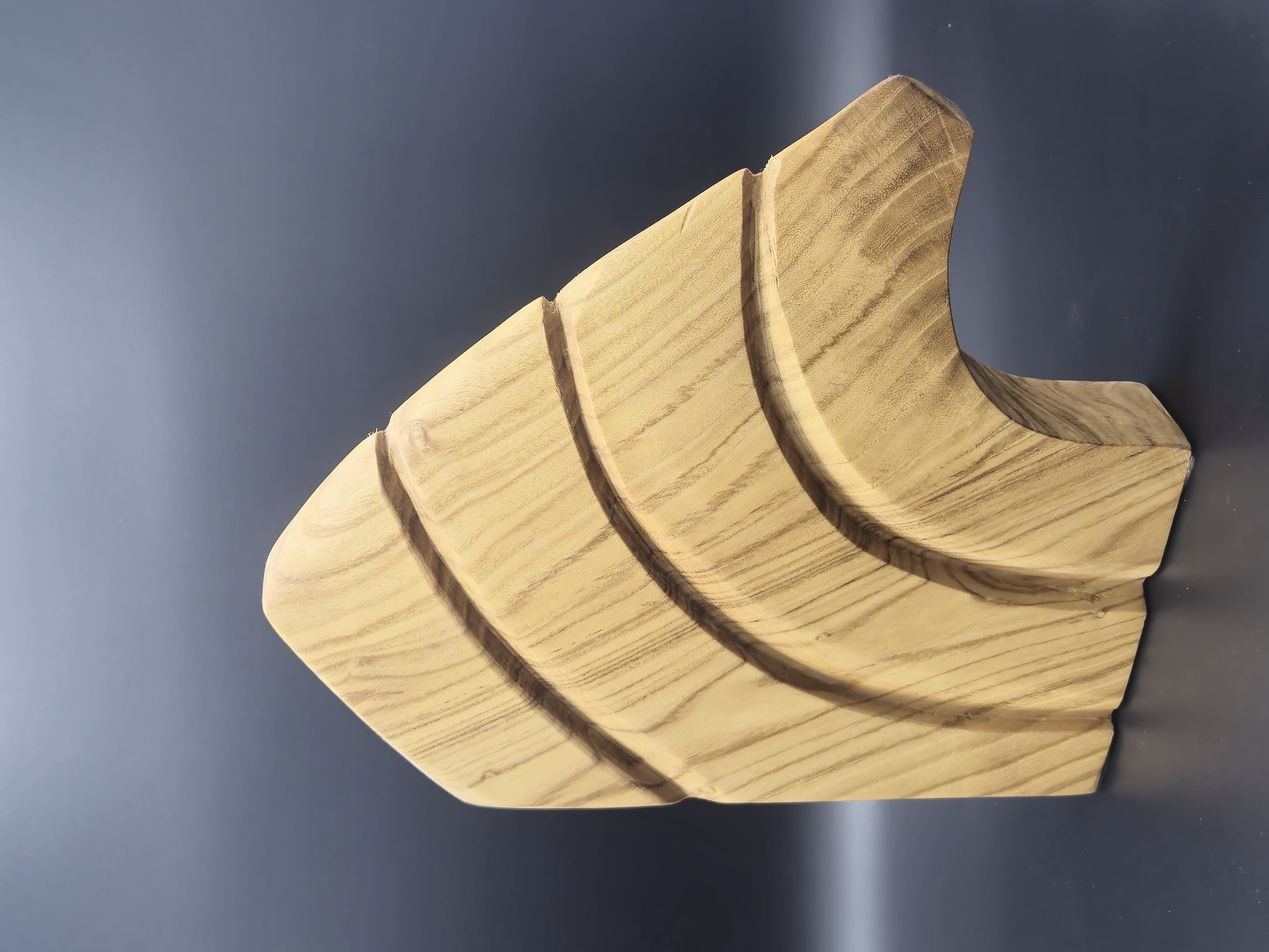 KUNSTWERK HOUT MAANHOUT