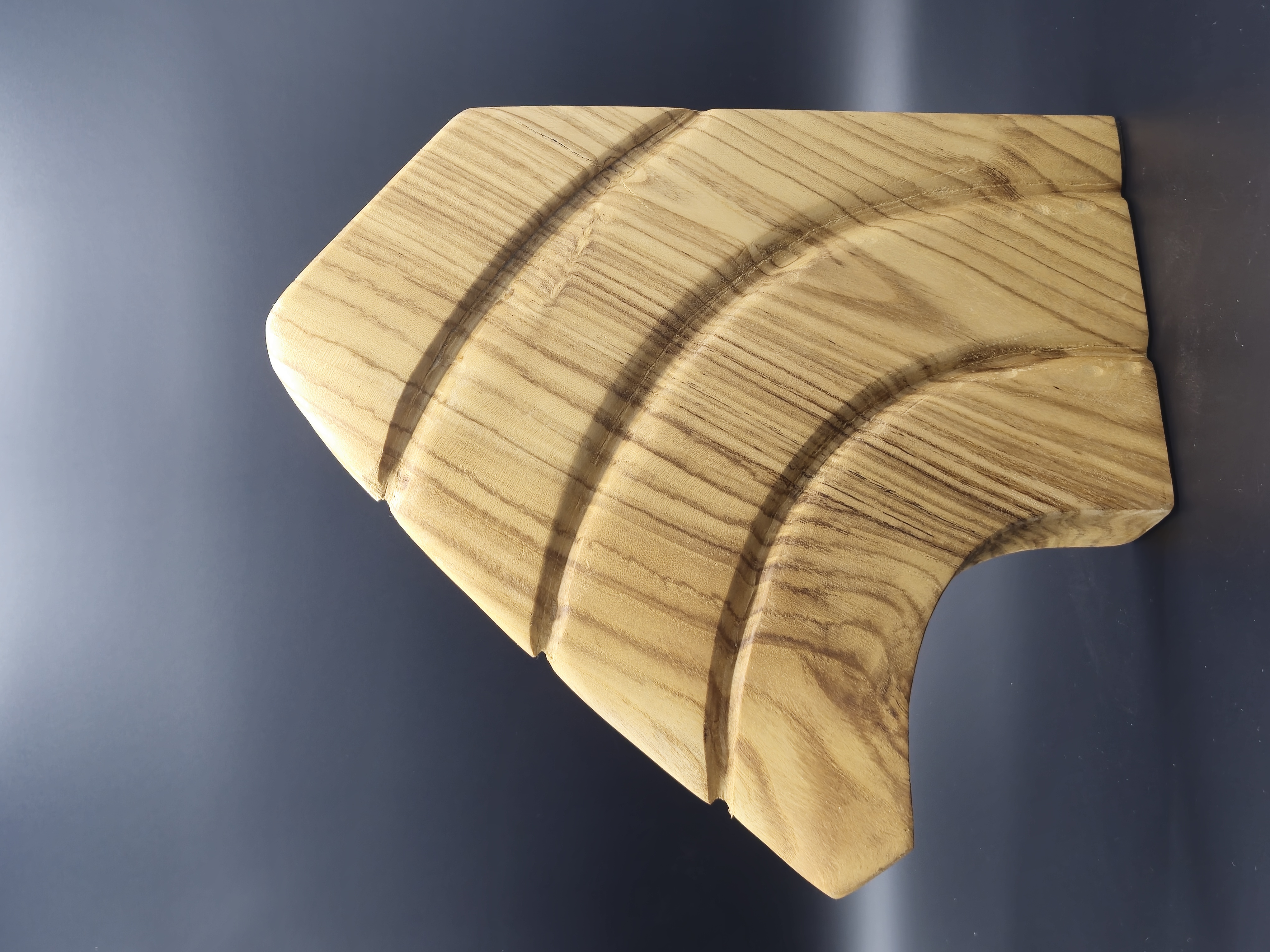 KUNSTWERK HOUT MAANHOUT